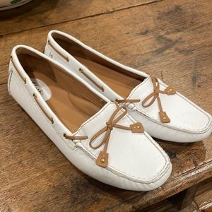 Clarks Artisan moccasins